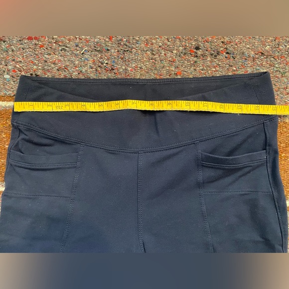 Athleta size small navy stretch pants with pockets EUC - Picture 8 of 13